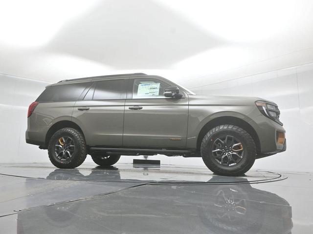 Photo of 2025 Wild Green Ford Expedition