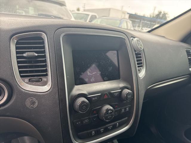 Photo of 2020 Granite Metallic Clearcoat Dodge Durango