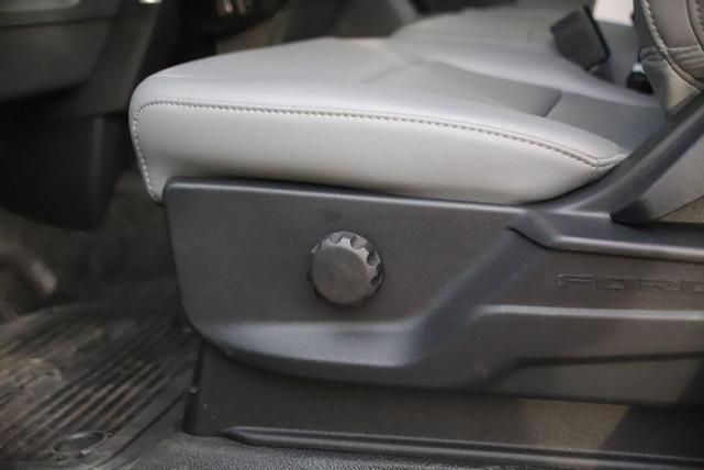 Photo of 2024 Oxford White Ford F-450