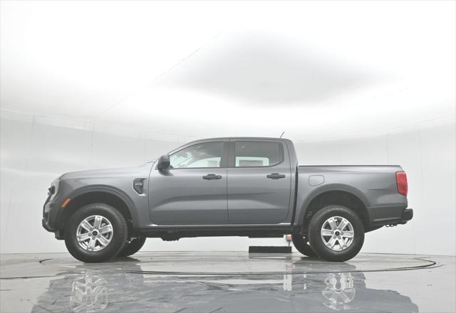 Photo of 2025 Gray Metallic Ford Ranger