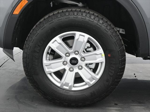 Photo of 2025 Gray Metallic Ford Ranger