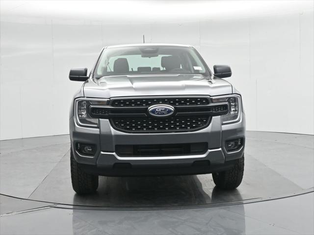 Photo of 2025 Gray Metallic Ford Ranger
