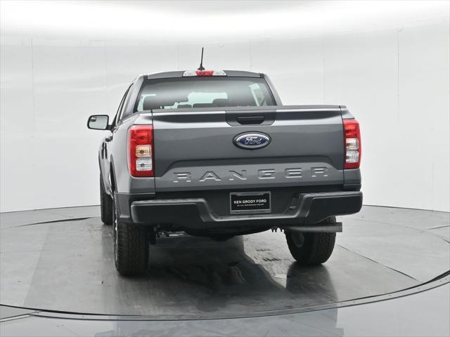 Photo of 2025 Gray Metallic Ford Ranger