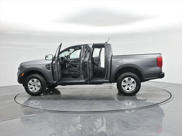Photo of 2025 Gray Metallic Ford Ranger