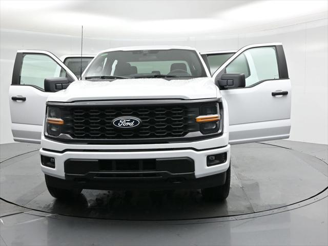 Photo of 2025 Oxford White Ford F-150