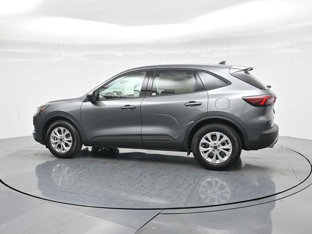 Photo of 2025 Gray Metallic Ford Escape