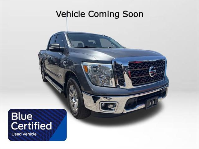 2017 Nissan Titan