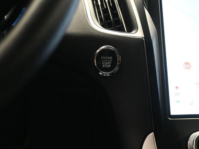Photo of 2024 Atlas Blue Metallic Ford Edge