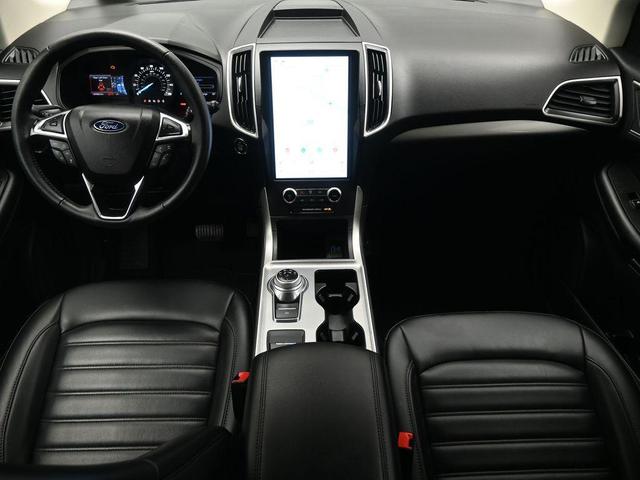 Photo of 2024 Atlas Blue Metallic Ford Edge