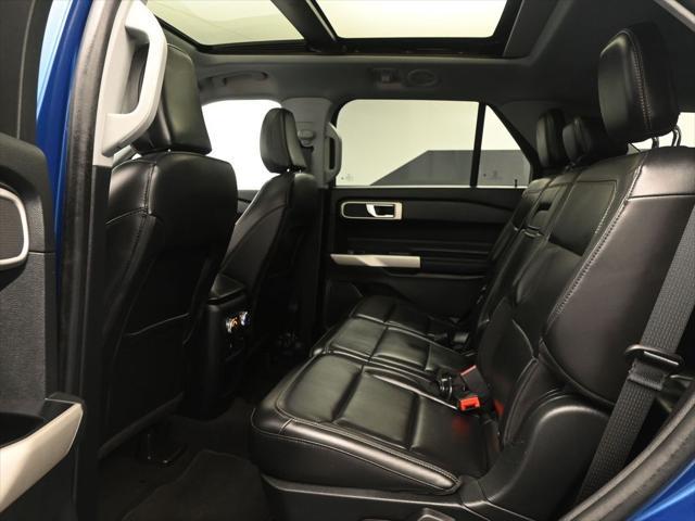 Photo of 2021 Blue Ford Explorer