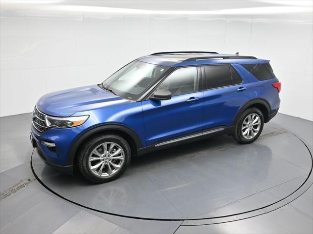 Photo of 2021 Blue Ford Explorer