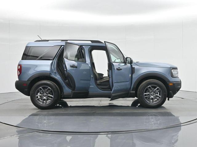 Photo of 2025 Azure Gray Metallic Ford Bronco Sport