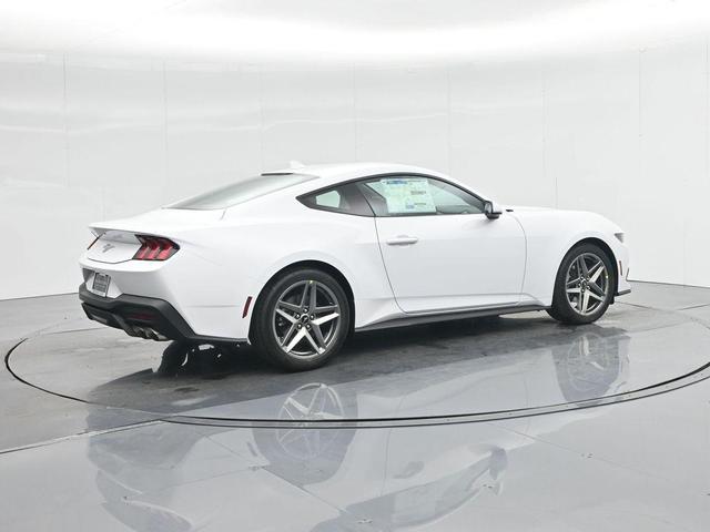 Photo of 2025 Oxford White Ford Mustang