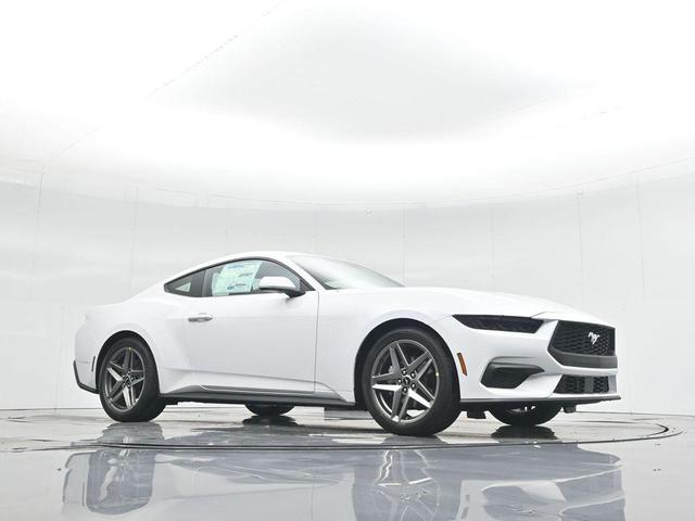 Photo of 2025 Oxford White Ford Mustang
