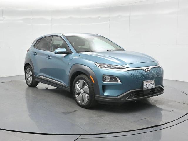 Photo of 2020 Ceramic Blue w/White Roof Hyundai KONA EV