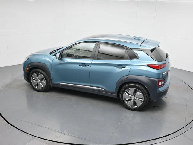 Photo of 2020 Ceramic Blue w/White Roof Hyundai KONA EV