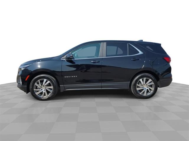 Photo of 2023 Mosaic Black Metallic Chevrolet Equinox