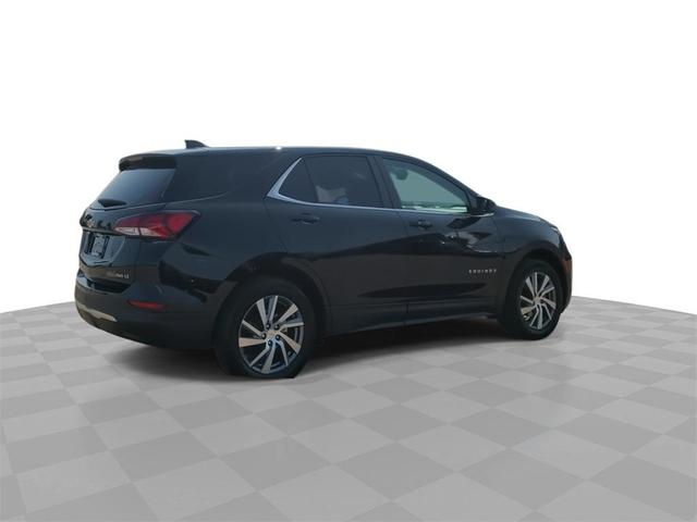 Photo of 2023 Mosaic Black Metallic Chevrolet Equinox