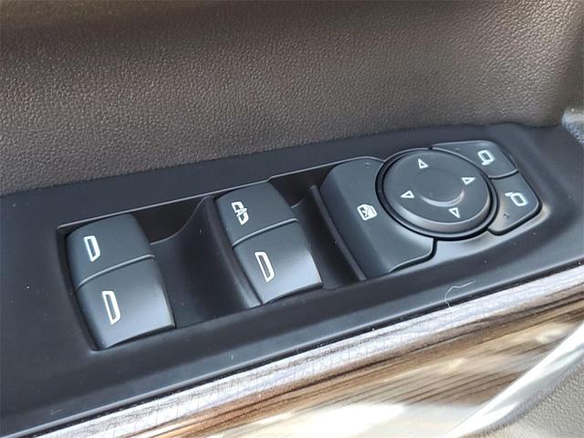 Photo of 2020 Summit White Chevrolet Silverado 1500