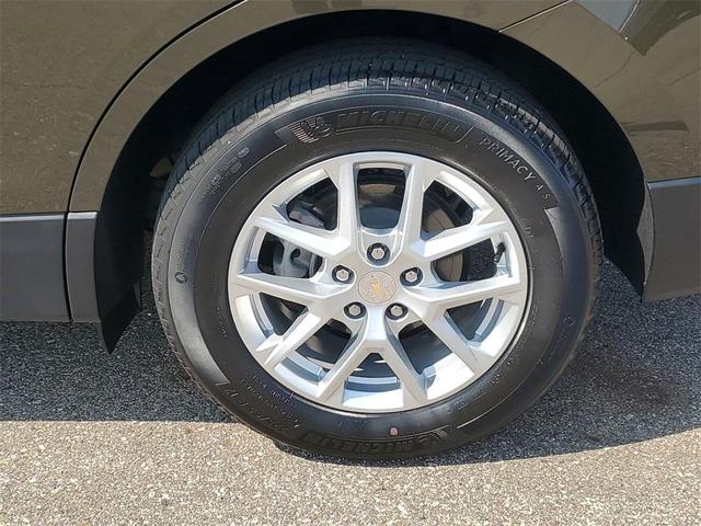 Photo of 2023 Harvest Gold / Bronze Chevrolet Equinox