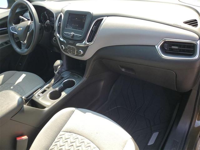 Photo of 2023 Harvest Gold / Bronze Chevrolet Equinox