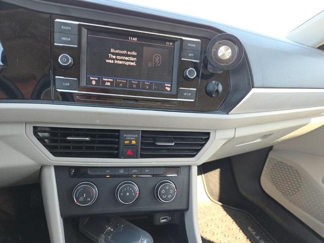 Photo of 2019 Habanero Orange Metallic Volkswagen Jetta