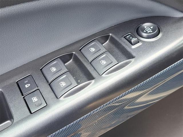 Photo of 2022 Sand Dune Metallic Chevrolet Colorado