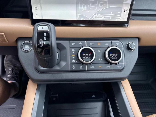 Photo of 2025 Santorini Black Metallic Land Rover Defender