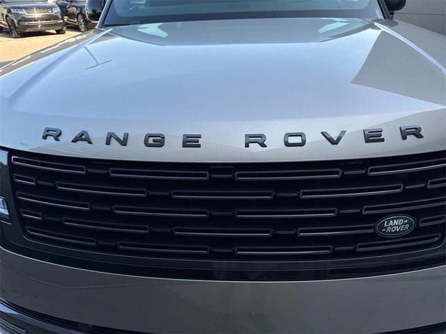 Photo of 2025 Gold Land Rover Range Rover