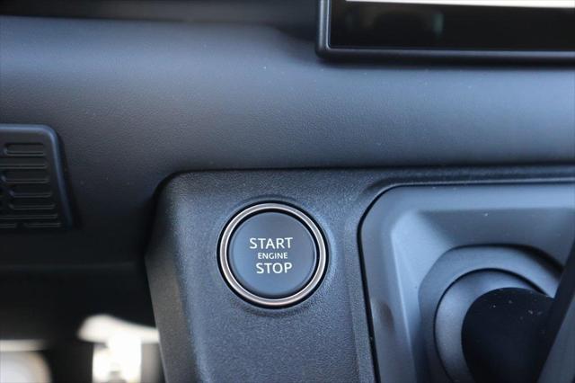 Photo of 2024 Silver Land Rover Defender