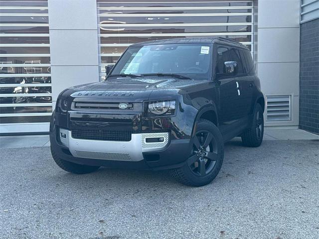 Photo of 2025 Santorini Black Metallic Land Rover Defender
