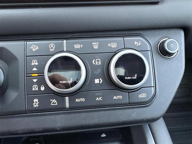 Photo of 2025 Santorini Black Metallic Land Rover Defender