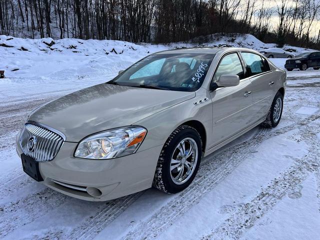 Photo of 2011 Champagne Buick Lucerne