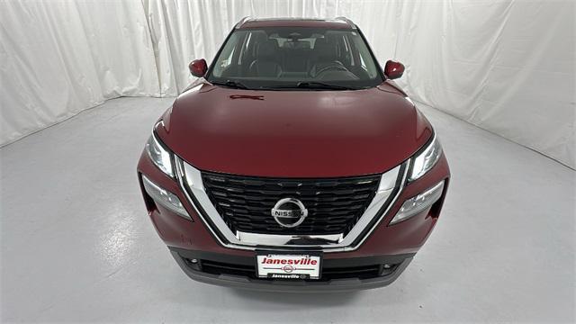 Photo of 2021 Scarlet Ember Tintcoat Nissan Rogue