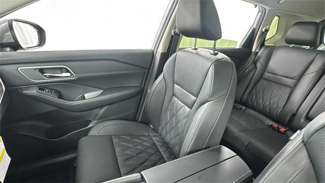 Photo of 2026 Gun Metallic Nissan Rogue