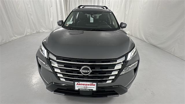 Photo of 2026 Gun Metallic Nissan Rogue