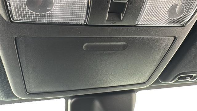Photo of 2025 Boulder Gray Pearl Nissan Frontier