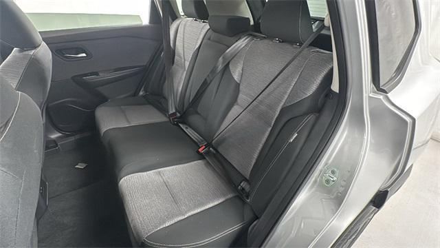 Photo of 2022 Brilliant Silver Metallic Nissan Rogue