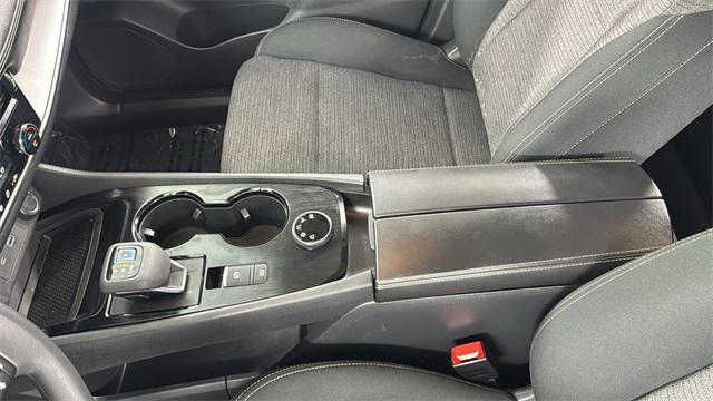 Photo of 2022 Brilliant Silver Metallic Nissan Rogue