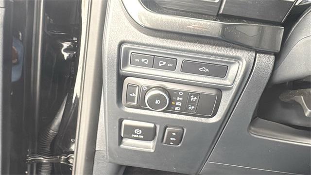 Photo of 2022 Agate Black Metallic Ford F-150