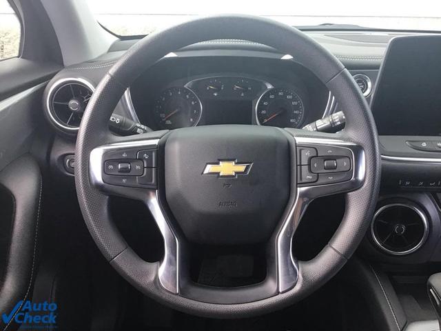 Photo of 2024 Summit White Chevrolet Blazer