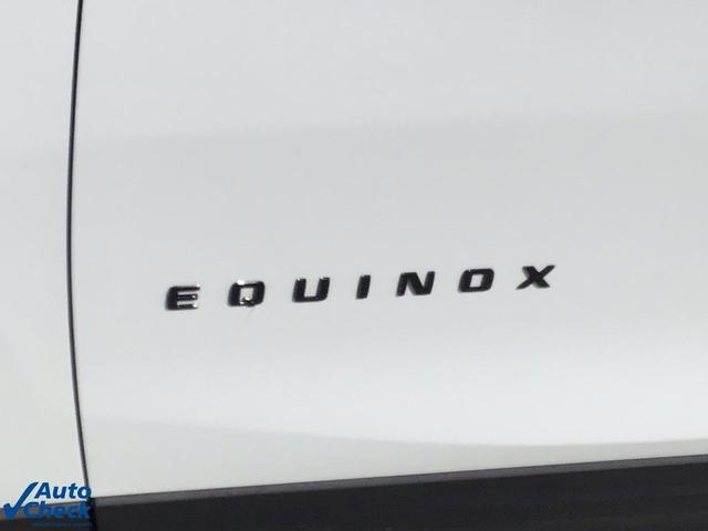 Photo of 2022 Summit White Chevrolet Equinox