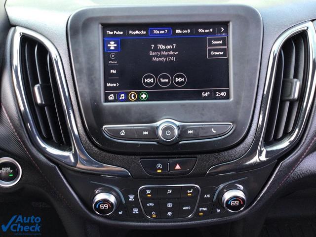 Photo of 2022 Summit White Chevrolet Equinox