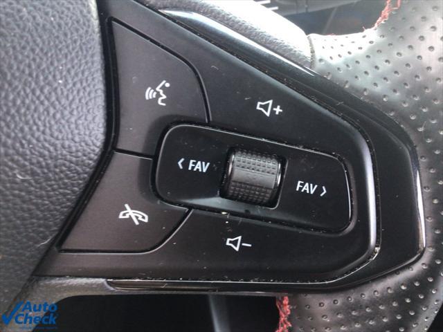 Photo of 2024 Crimson Metallic Chevrolet Trax