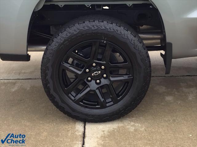 Photo of 2025 Sterling Gray Metallic Chevrolet Silverado 1500