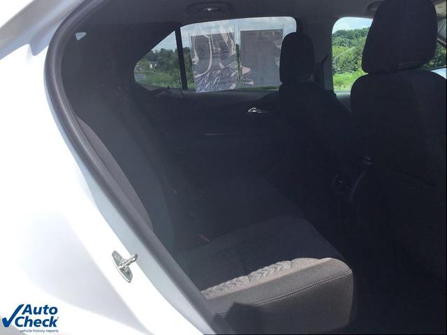 Photo of 2023 Summit White Chevrolet Equinox