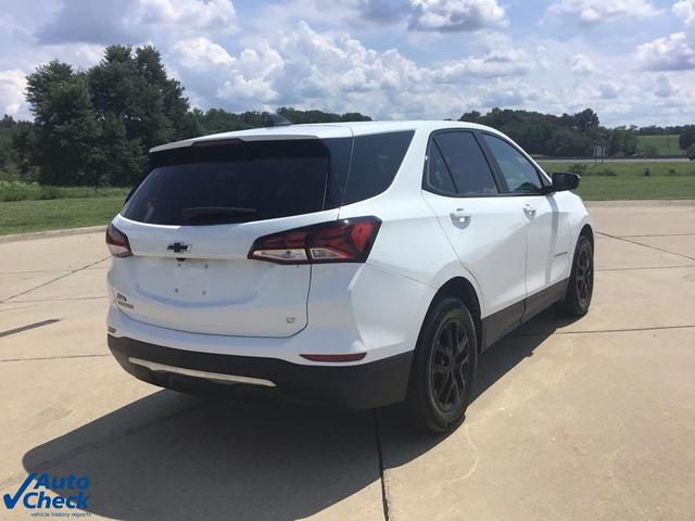 Photo of 2023 Summit White Chevrolet Equinox