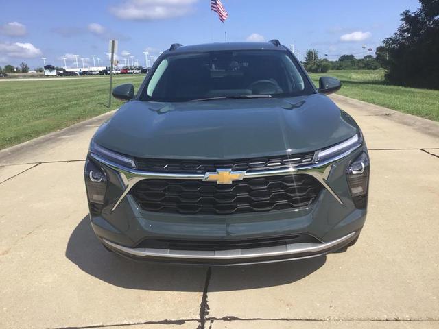 Photo of 2025 Cypress Gray Chevrolet Trax