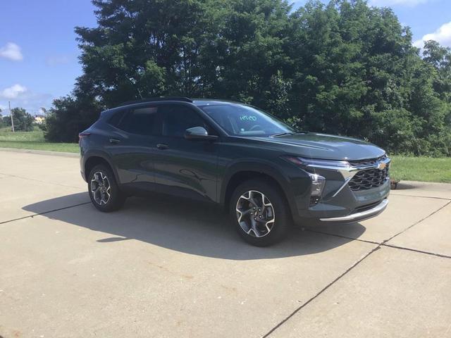 Photo of 2025 Cypress Gray Chevrolet Trax
