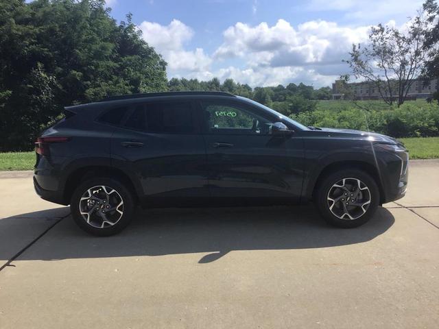 Photo of 2025 Cypress Gray Chevrolet Trax